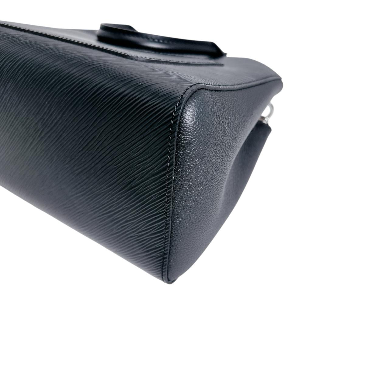 ルイヴィトン LOUIS VUITTON ハンドバッグ
 2wayハンドバッグ エピ マレル･トート BB エピレザー M59952 ブラック LV
 【SS】
 【中古】