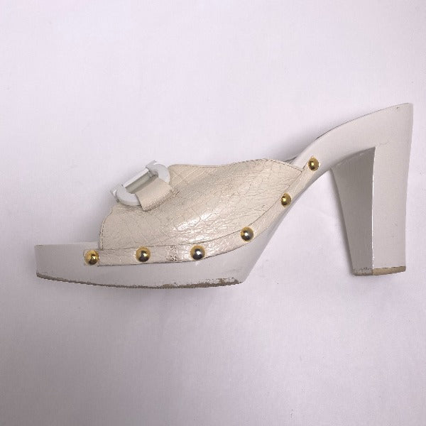 Salvatore Ferragamo Mules
 Sandals 6 White [SS]
 【second hand】 