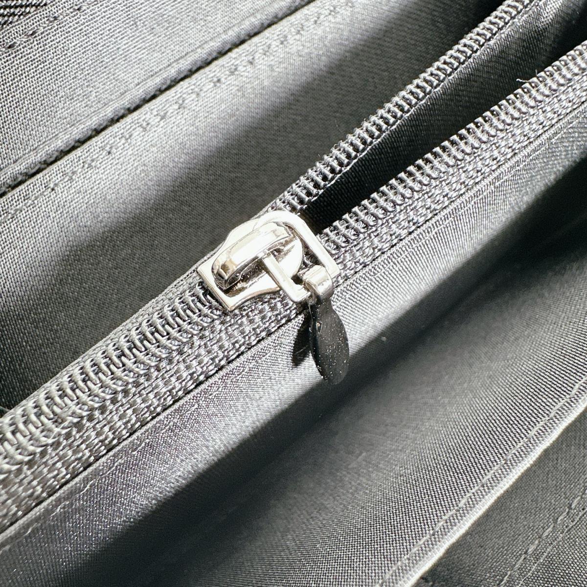 オーストリッチ ostrich 長財布
 ラウンドファスナー 黒ステッチ パッチワーク オーストリッチ LB-5055 マルチカラー 【SS】