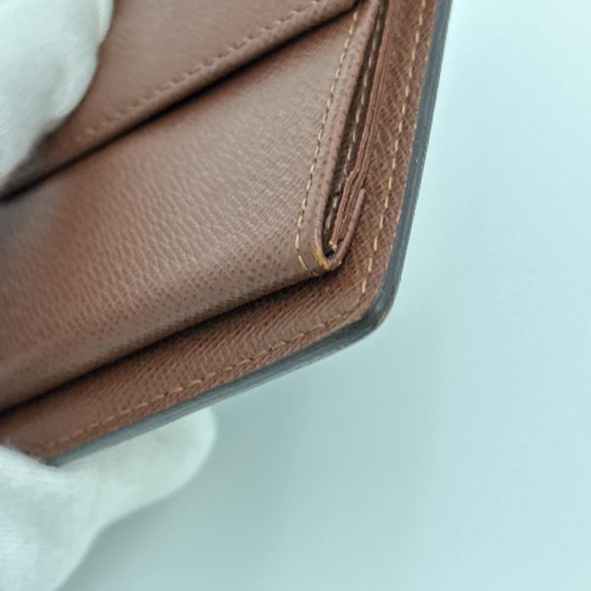 ルイヴィトン LOUIS VUITTON 二つ折り財布
 財布 モノグラム ポルトフォイユ・マルコ モノグラムキャンバス M61675 ブラウン LV
 【SS】
 【中古】