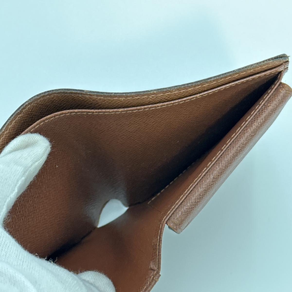 ルイヴィトン LOUIS VUITTON 二つ折り財布
 財布 モノグラム ポルトフォイユ・マルコ モノグラムキャンバス M61675 ブラウン LV
 【SS】
 【中古】