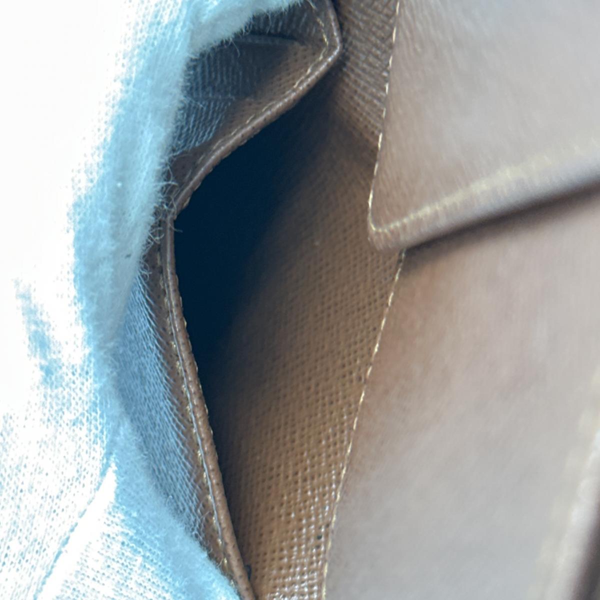 ルイヴィトン LOUIS VUITTON 二つ折り財布
 財布 モノグラム ポルトフォイユ・マルコ モノグラムキャンバス M61675 ブラウン LV
 【SS】
 【中古】