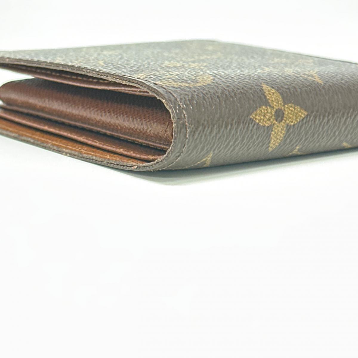 ルイヴィトン LOUIS VUITTON 二つ折り財布
 財布 モノグラム ポルトフォイユ・マルコ モノグラムキャンバス M61675 ブラウン LV
 【SS】
 【中古】