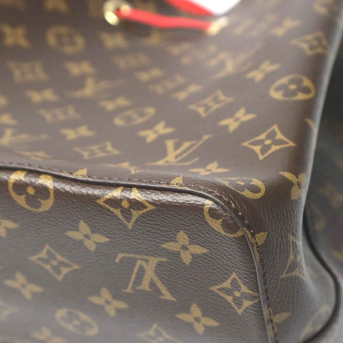 ルイヴィトン LOUIS VUITTON ショルダーバッグ
 2WAYバッグ モノグラム ネオノエ モノグラムキャンバス M44021 コクリコ LV
 【SS】
 【中古】