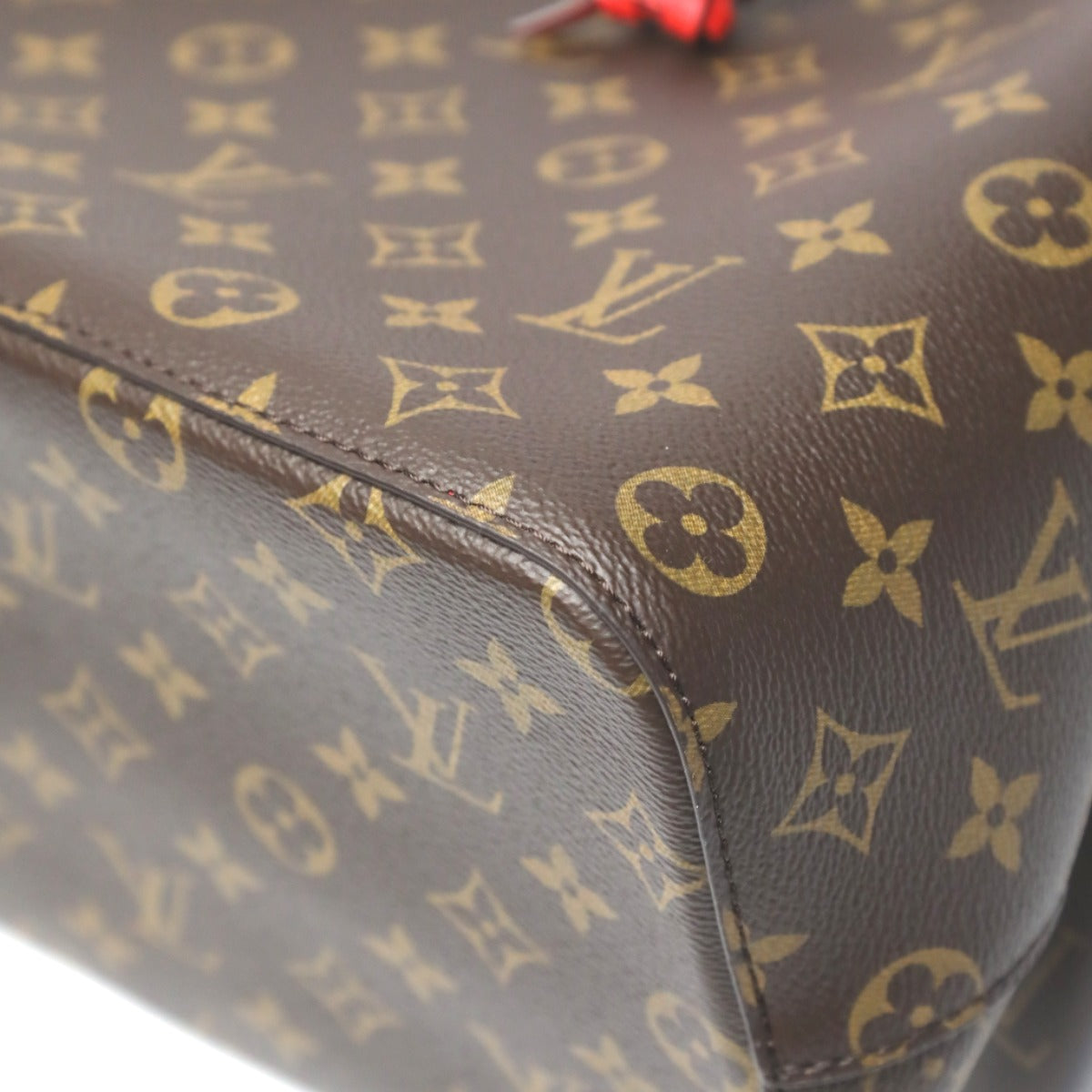 ルイヴィトン LOUIS VUITTON ショルダーバッグ
 2WAYバッグ モノグラム ネオノエ モノグラムキャンバス M44021 コクリコ LV
 【SS】
 【中古】