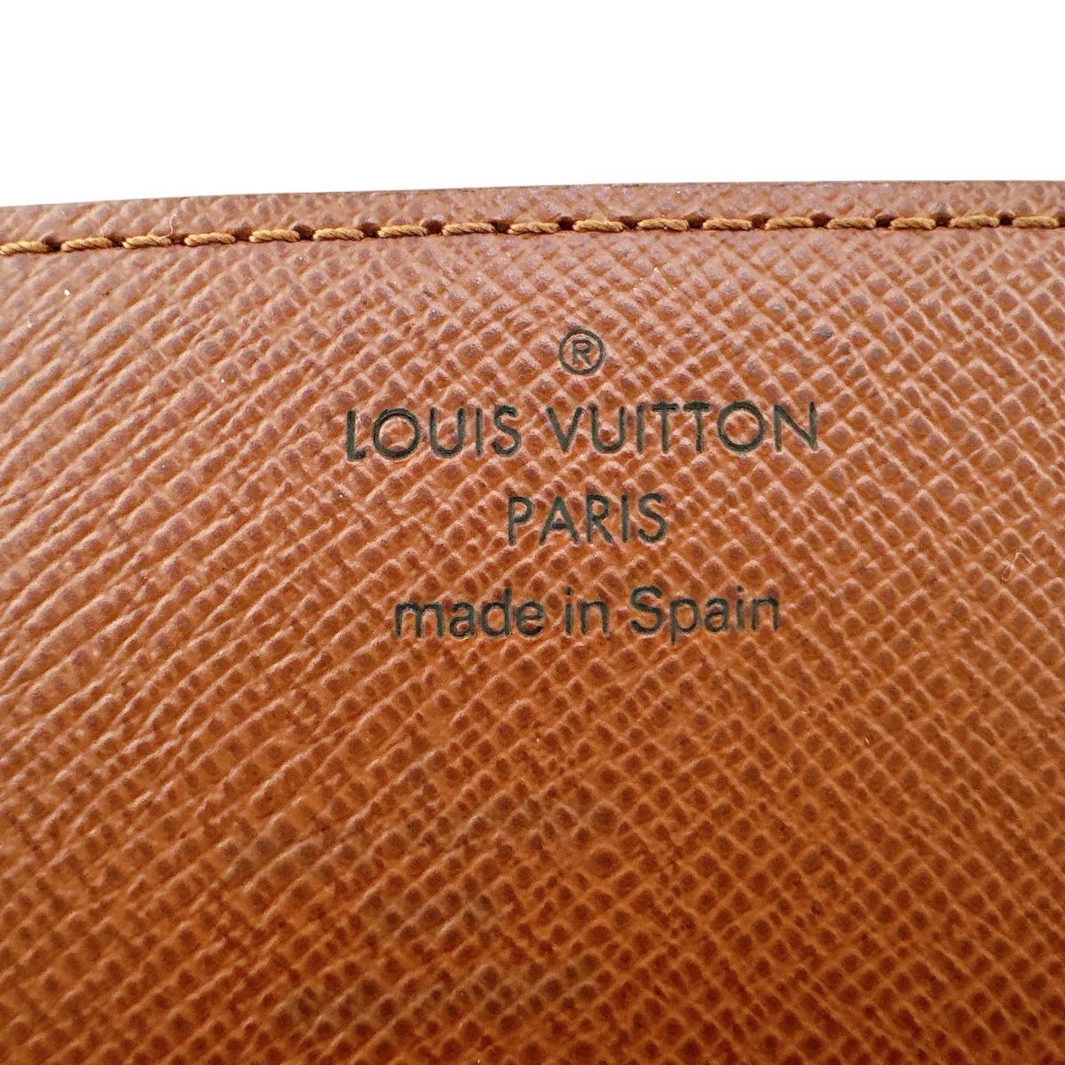 ルイヴィトン LOUIS VUITTON 名刺入れ
 カードケース LVモノグラム アンヴェロップ・カルト ドゥ ヴィジット モノグラムキャンバス M62920 ブラウン LV
 【SS】
 【中古】