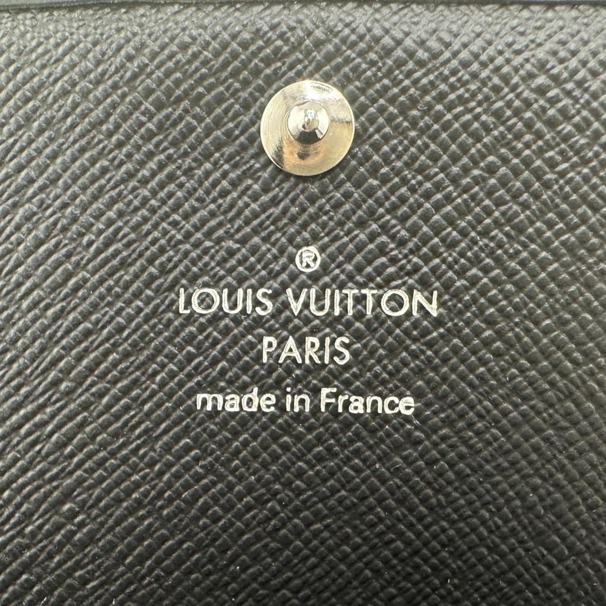 ルイヴィトン LOUIS VUITTON 二つ折り財布
 二つ折り長財布 エピ ポルトフォイユトレゾール エピレザー M63972 ブラック LV
 【SS】
 【中古】