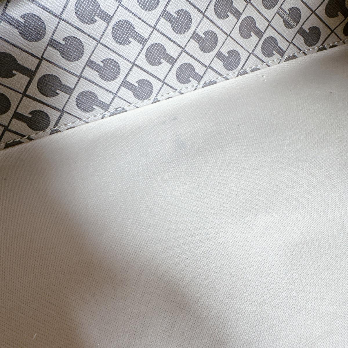 ゲラルディーニ GHERARDINI ハンドバッグ
 ハンドバッグ ソフティ PVC ベージュ 【SS】
 【中古】