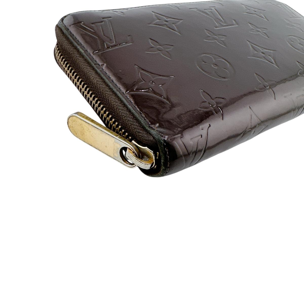 ルイヴィトン LOUIS VUITTON 長財布
 ラウンドファスナー モノグラム ジッピーウォレット モノグラムヴェルニ M93575 マゼンタ LV
 【SS】
 【中古】