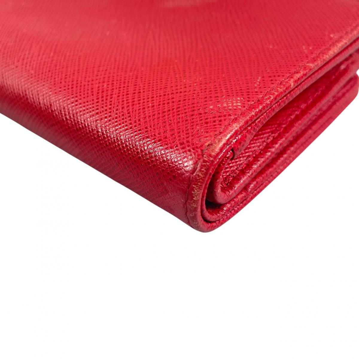 プラダ PRADA 二つ折り財布
 二つ折り財布 ジップアラウンド サフィアーノ レザー 1ML225 レッド 【SS】
 【中古】