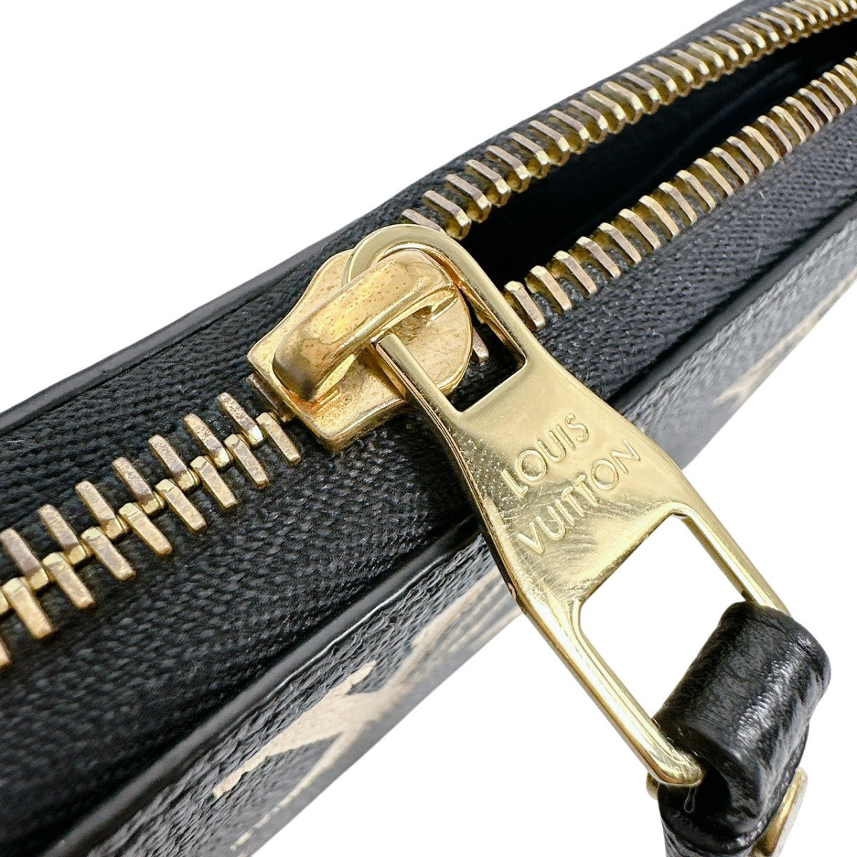 ルイヴィトン LOUIS VUITTON 長財布
 ラウンドファスナー アンプラント ジッピーウォレット モノグラムアンプラント M80481 ブラックベージュ LV
 【SS】
 【中古】