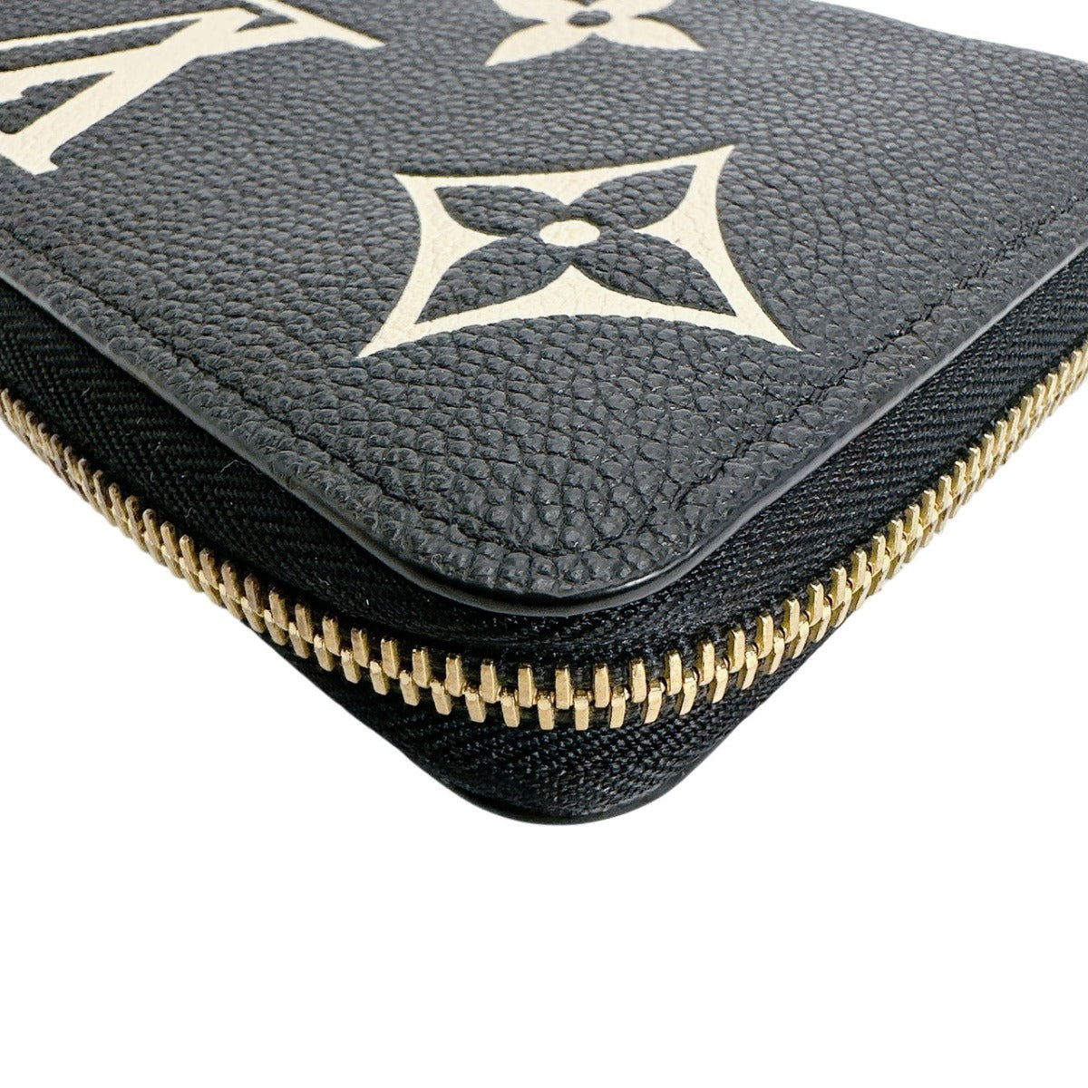 ルイヴィトン LOUIS VUITTON 長財布
 ラウンドファスナー アンプラント ジッピーウォレット モノグラムアンプラント M80481 ブラックベージュ LV
 【SS】
 【中古】