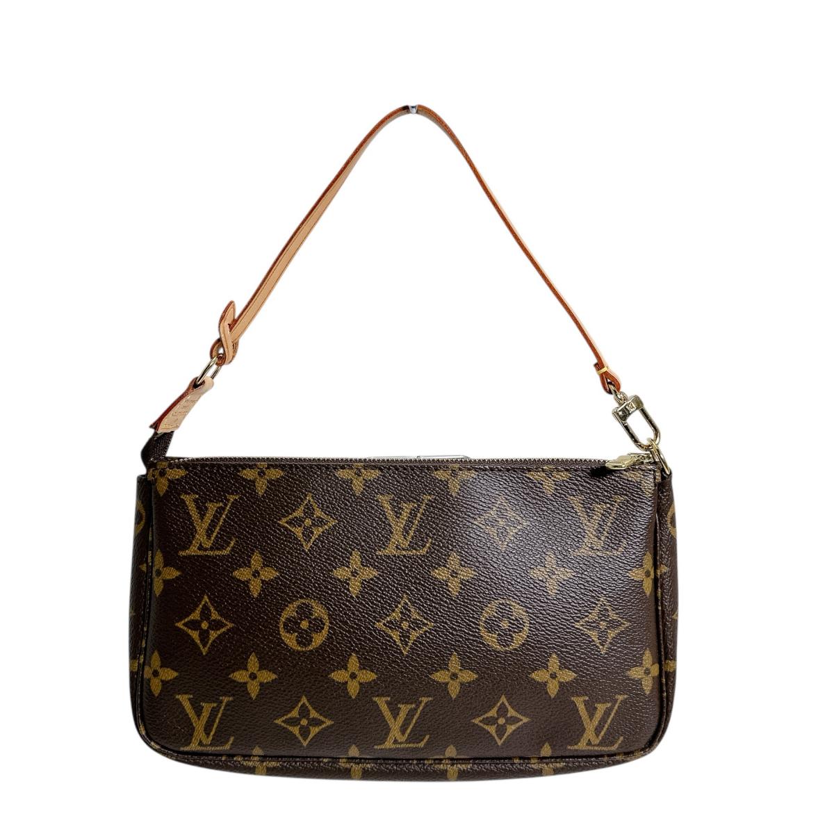 ルイヴィトン LOUIS VUITTON ポーチ
 アクセサリーポーチ モノグラム ポシェットアクセソワール モノグラムキャンバス M51980 ブラウン LV
 【SS】
 【中古】