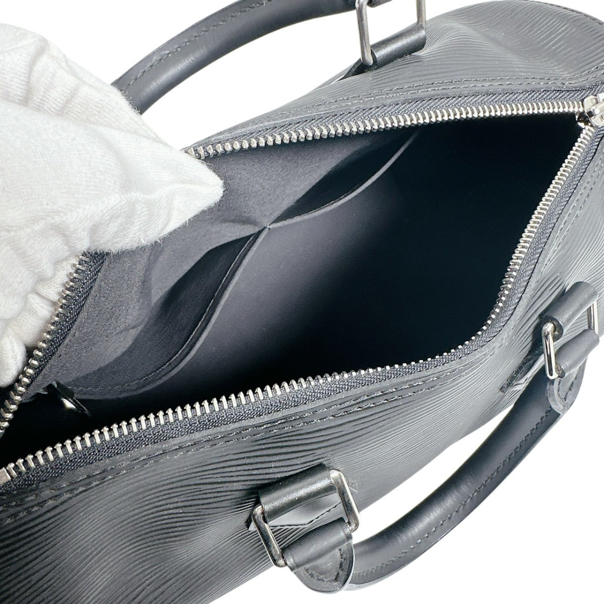 ルイヴィトン LOUIS VUITTON ハンドバッグ
 ミニボストン エピ スピーディ30 エピレザー M59022 ブラック LV
 【SS】
 【中古】