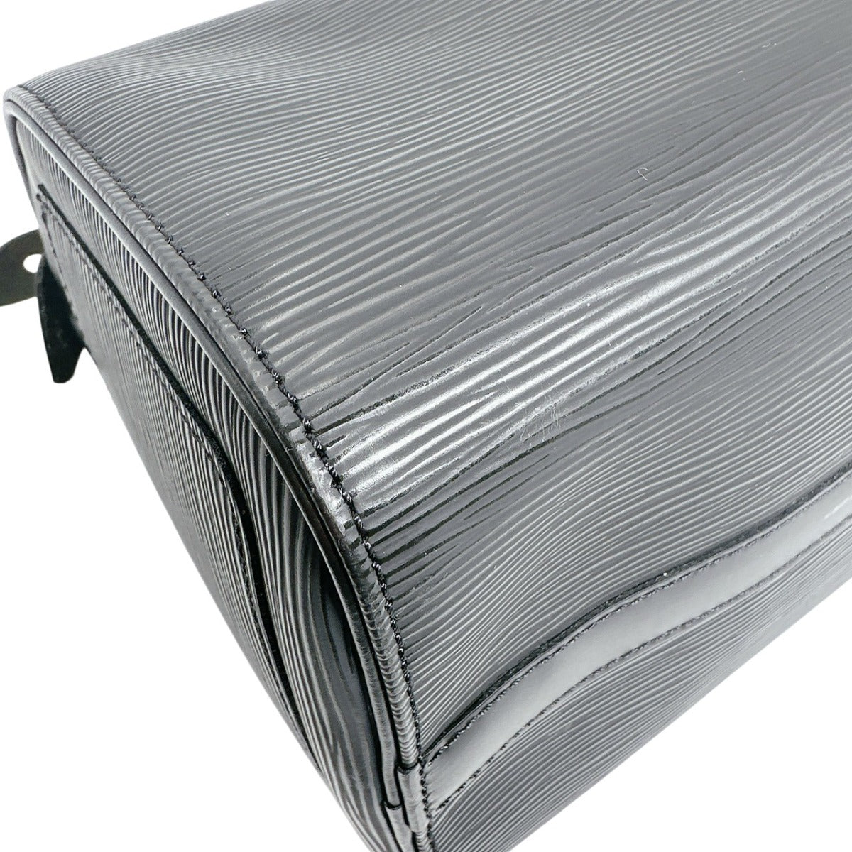 ルイヴィトン LOUIS VUITTON ハンドバッグ
 ミニボストン エピ スピーディ30 エピレザー M59022 ブラック LV
 【SS】
 【中古】