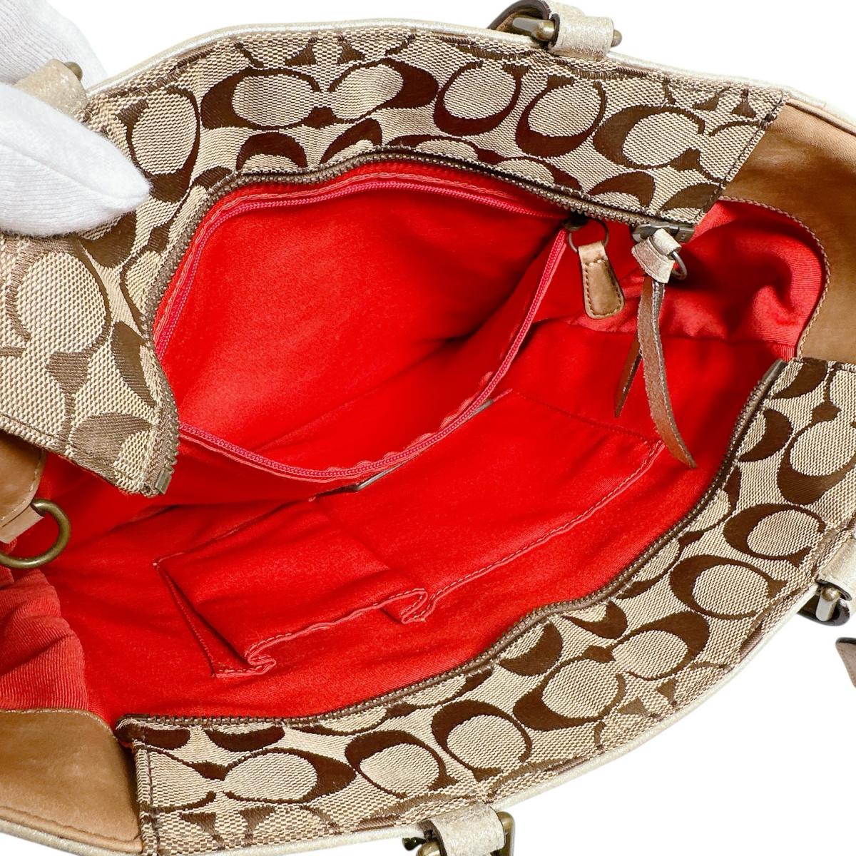 コーチ COACH トートバッグ
 シグネチャー キャンバス 肩掛け レザー F055 ベージュ 【SS】
 【中古】