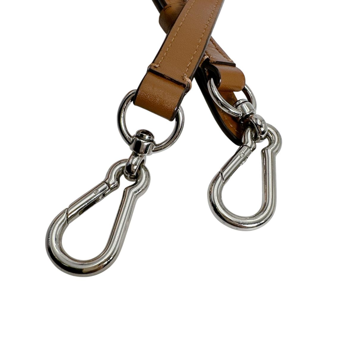 コーチ COACH ハンドバッグ
 トートバッグ キャリーオール スワッガー 21 レザー 37444 ブラウン 【SS】
 【中古】