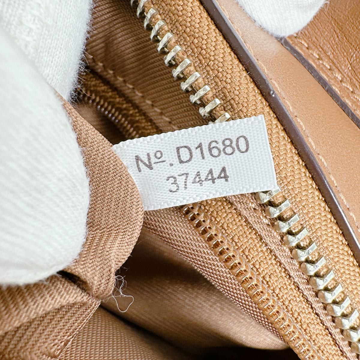 コーチ COACH ハンドバッグ
 トートバッグ キャリーオール スワッガー 21 レザー 37444 ブラウン 【SS】
 【中古】