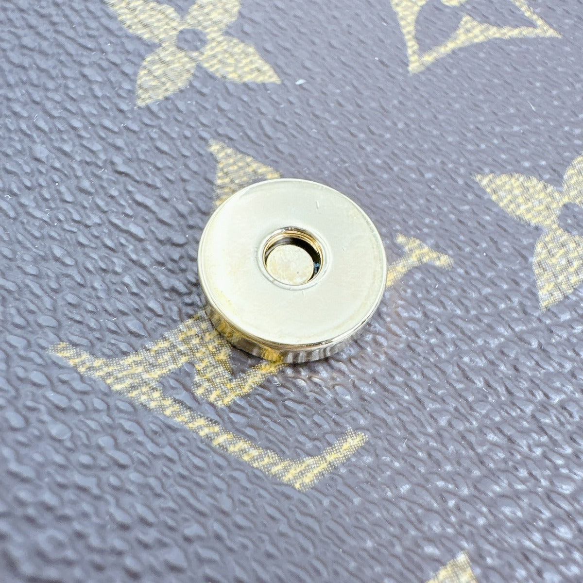 ルイヴィトン LOUIS VUITTON ショルダーバッグ
 ショルダーバッグ モノグラム ミュゼット･タンゴ･ショート モノグラムキャンバス M51257 ブラウン LV
 【SS】
 【中古】