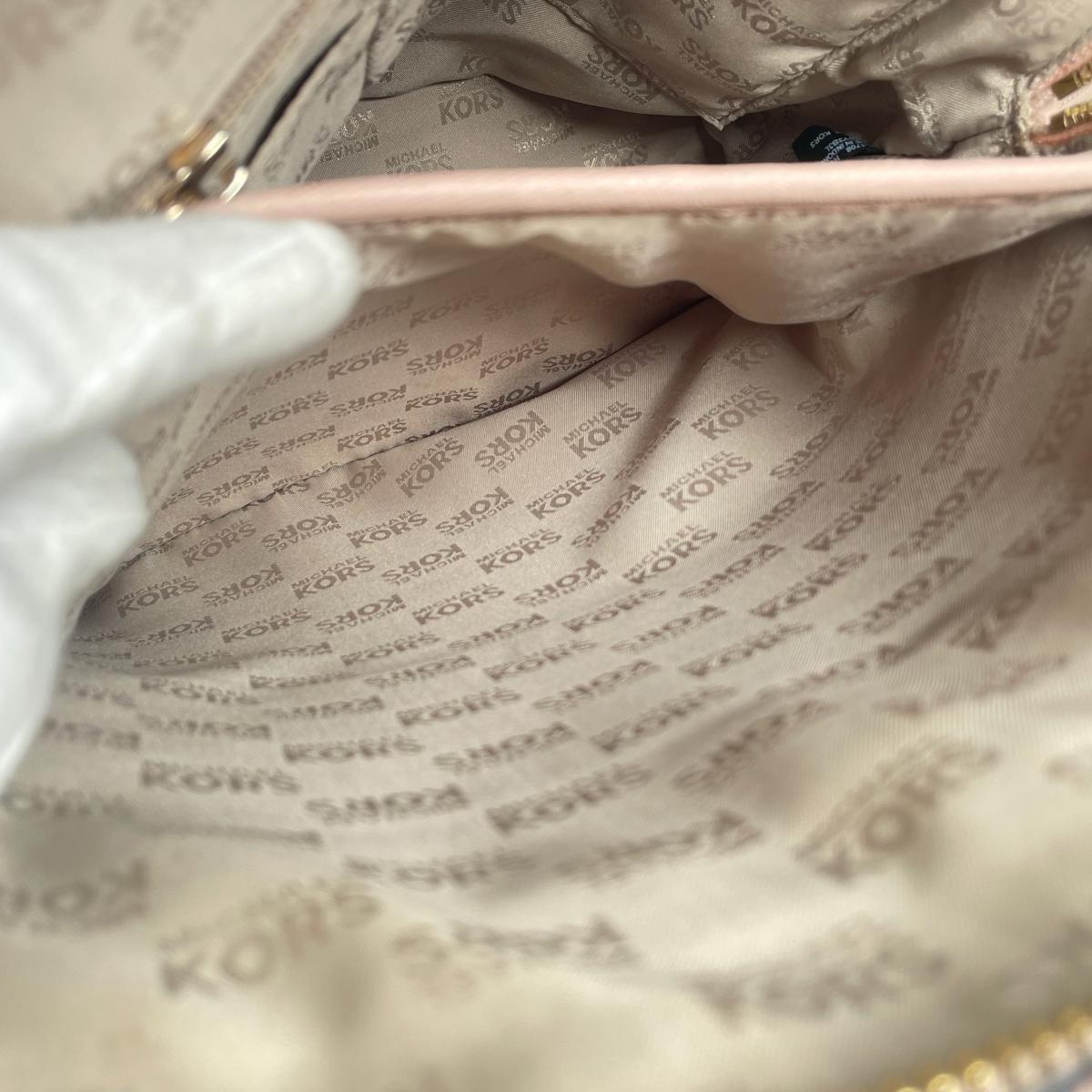 マイケルコース Michael Kors リュック・デイパック
 バックパック サフィアーノ Emmy 牛革 ピンクベージュ 【SS】
 【中古】