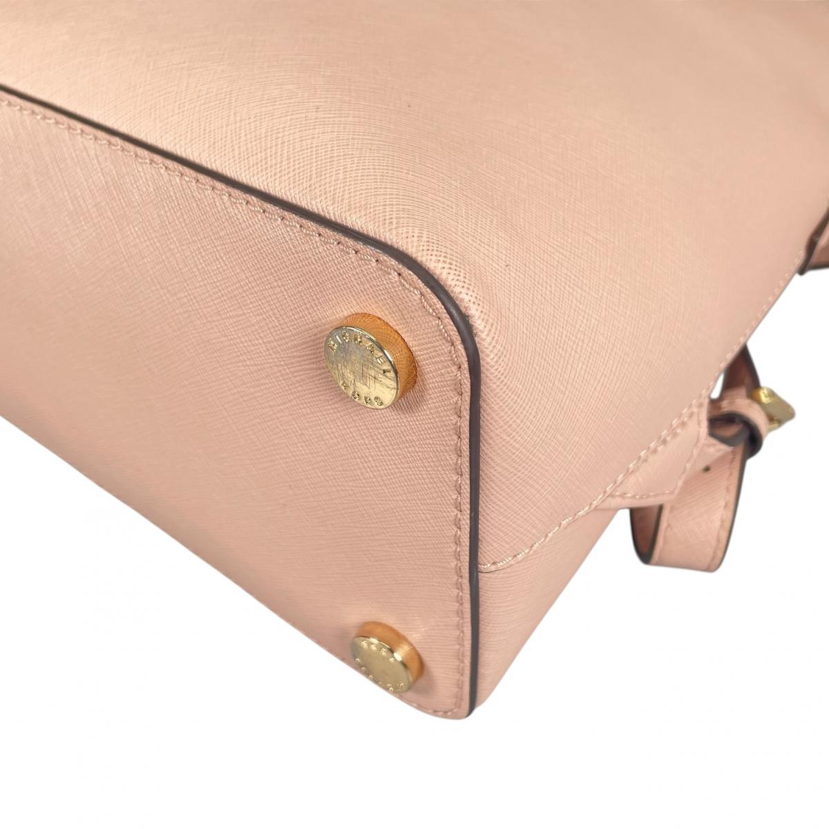 マイケルコース Michael Kors リュック・デイパック
 バックパック サフィアーノ Emmy 牛革 ピンクベージュ 【SS】
 【中古】