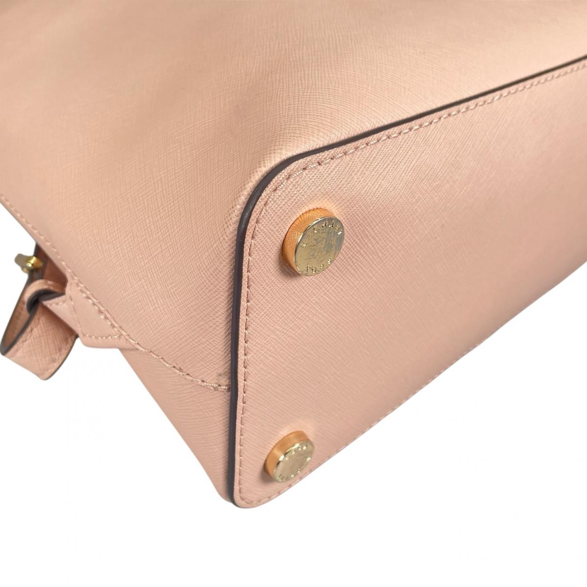 マイケルコース Michael Kors リュック・デイパック
 バックパック サフィアーノ Emmy 牛革 ピンクベージュ 【SS】
 【中古】