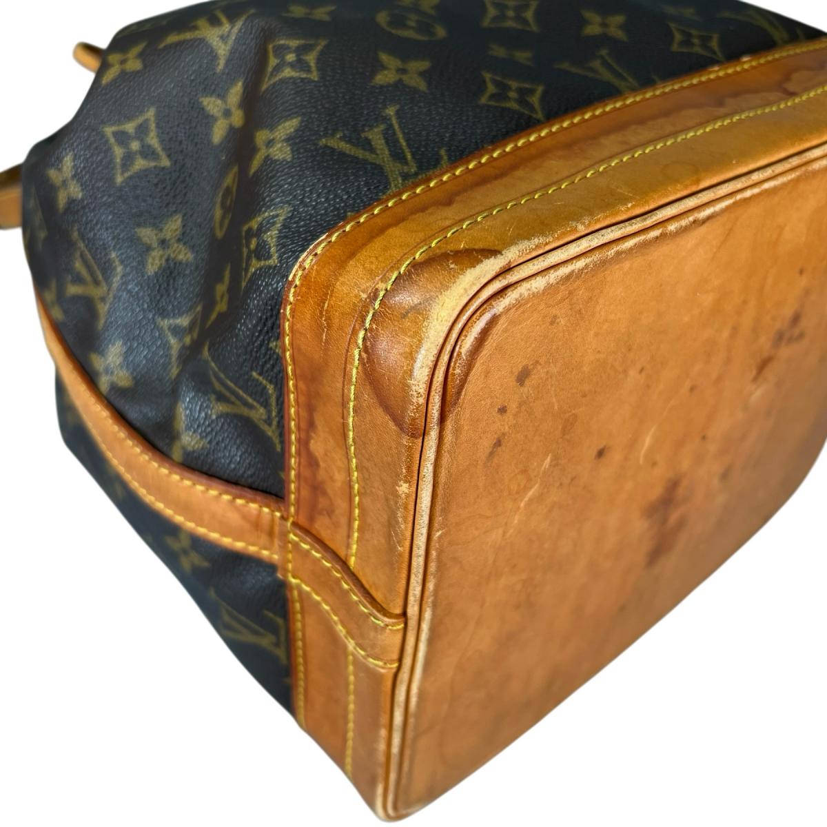 ルイヴィトン LOUIS VUITTON ショルダーバッグ
 巾着型ショルダーバック モノグラム ノエ モノグラムキャンバス M42224 ブラウン LV
 【SS】
 【中古】