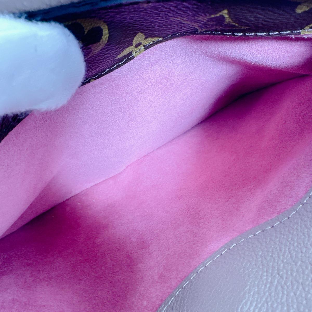 ルイヴィトン LOUIS VUITTON ハンドバッグ
 ハンドバッグ モノグラム パラスBB モノグラムキャンバス M43235 ブラウン LV
 【SS】
 【中古】