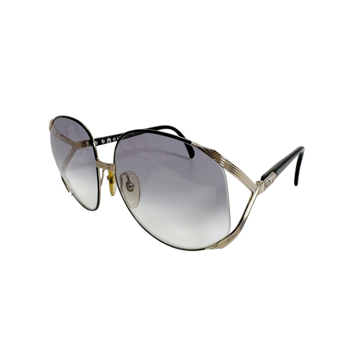 クリスチャンディオール Christian Dior サングラス
 サングラス 49 2250 プラスチック 2250 ブラック×ゴールド 【SS】
 【中古】