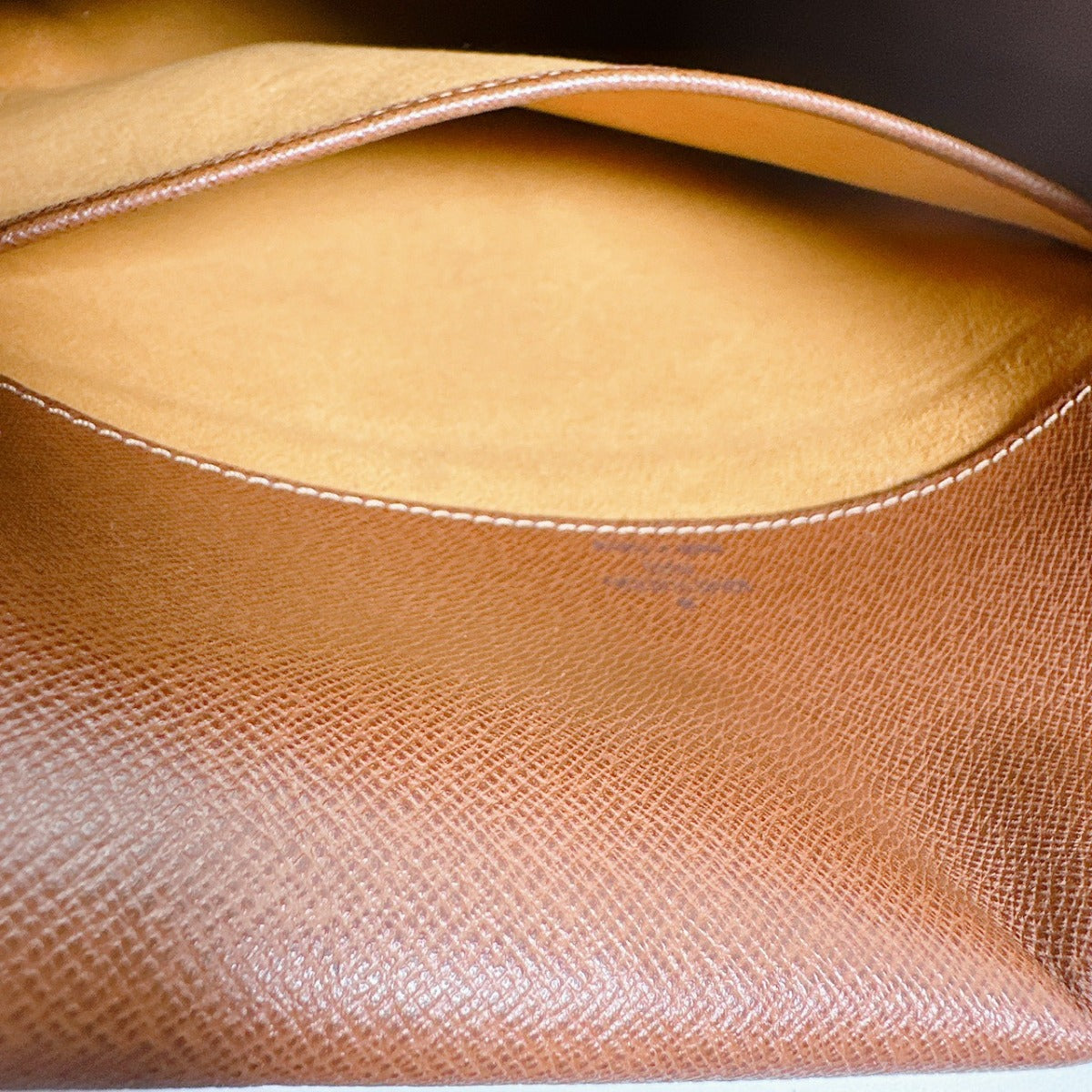 ルイヴィトン LOUIS VUITTON ショルダーバッグ
 斜め掛けショルダー モノグラム ミュゼット モノグラムキャンバス M51256 ブラウン LV
 【SS】
 【中古】