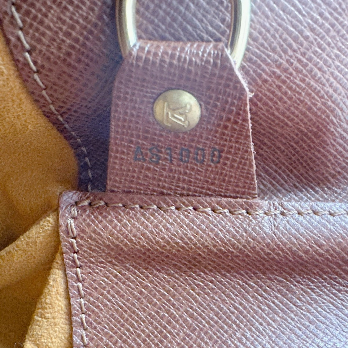 ルイヴィトン LOUIS VUITTON ショルダーバッグ
 斜め掛けショルダー モノグラム ミュゼット モノグラムキャンバス M51256 ブラウン LV
 【SS】
 【中古】