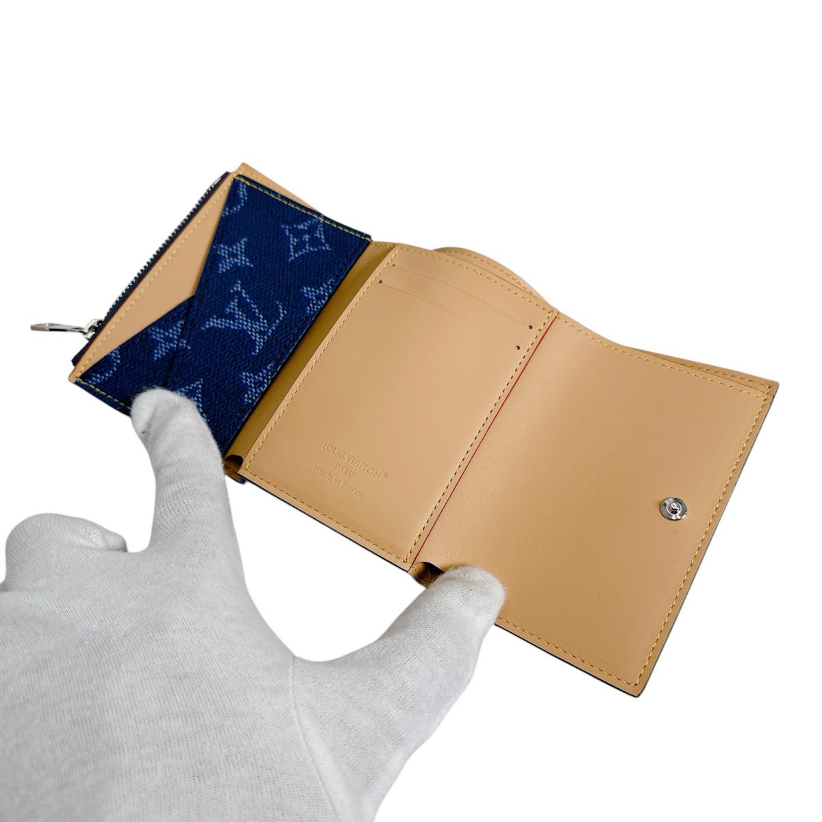 ルイヴィトン LOUIS VUITTON 三つ折り財布
 財布 モノグラム ヴィクターウォレット モノグラムキャンバス M26857 ブルー LV
 【中古】