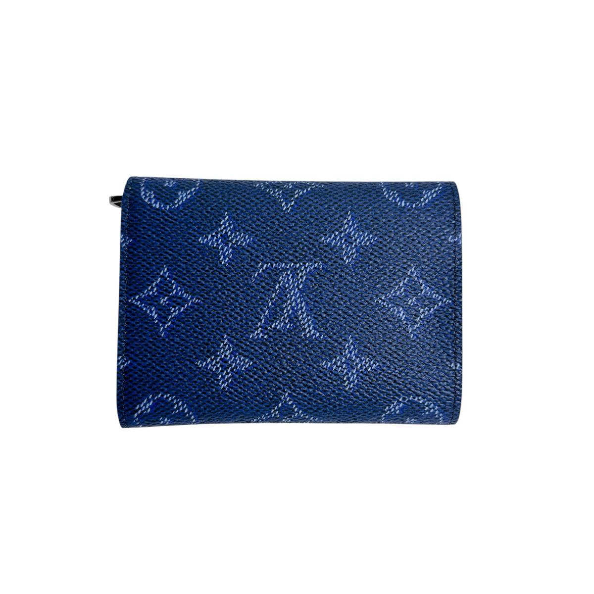 ルイヴィトン LOUIS VUITTON 三つ折り財布
 財布 モノグラム ヴィクターウォレット モノグラムキャンバス M26857 ブルー LV
 【中古】