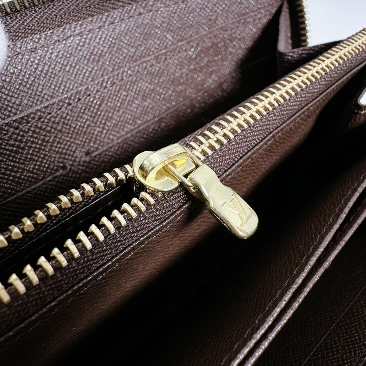 ルイヴィトン LOUIS VUITTON 長財布
 ラウンドファスナー ダミエ ジッピーウォレット ダミエキャンバス N60015 エベヌ LV
 【SS】
 【中古】