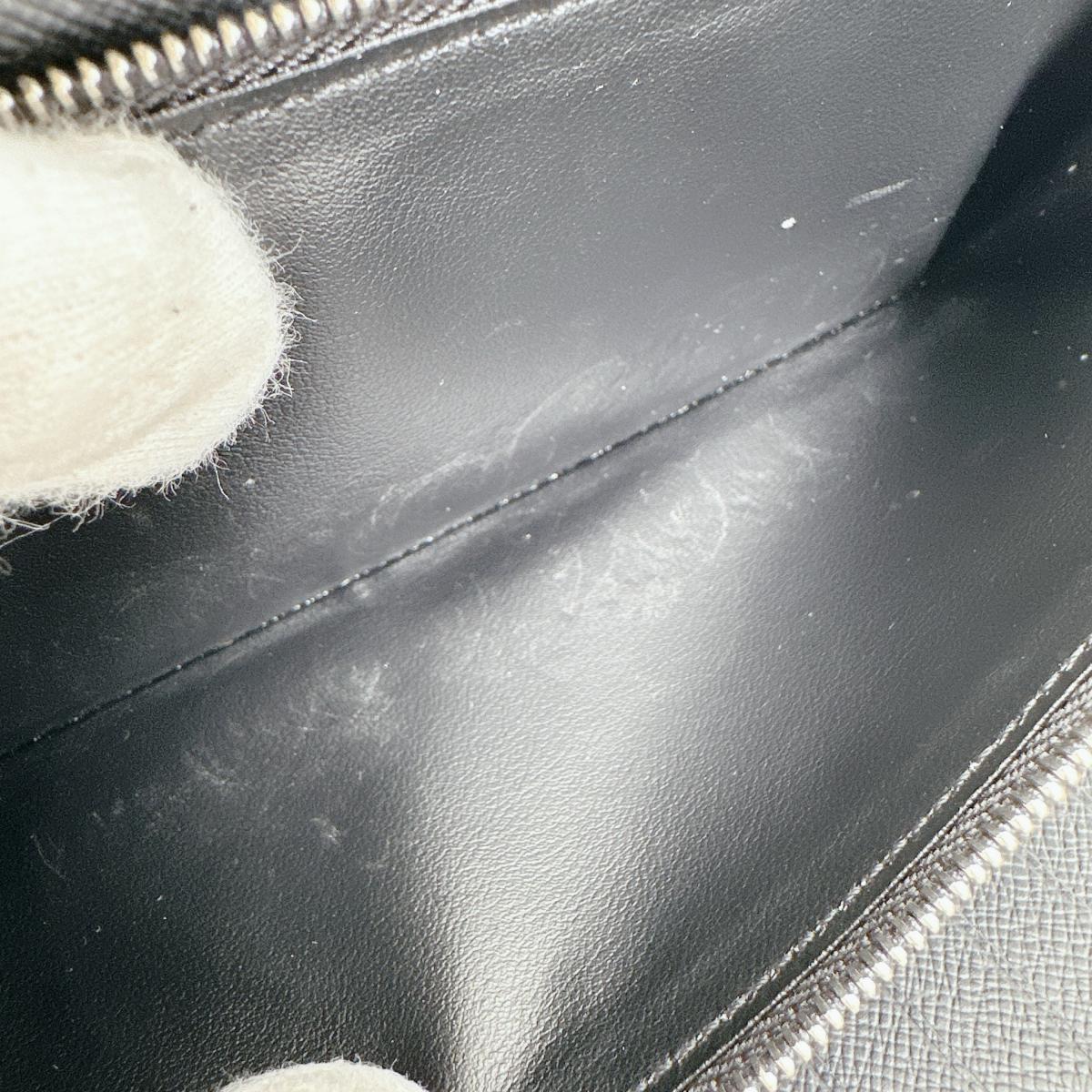 ルイヴィトン LOUIS VUITTON 長財布
 長財布 エピ ジッピーウォレット エピレザー M60965 ノワール LV
 【SS】
 【中古】