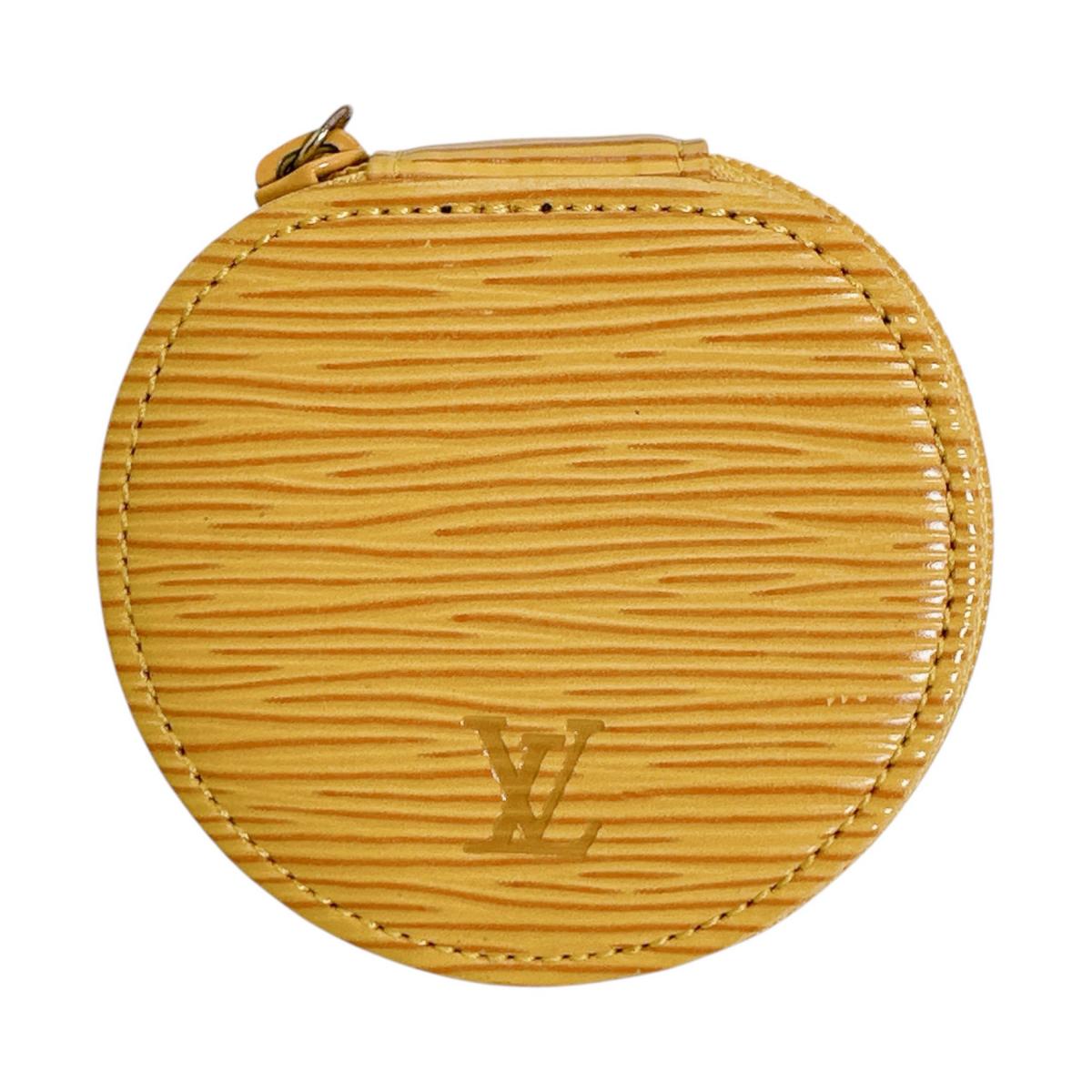 ルイヴィトン LOUIS VUITTON ポーチ
 宝石ケース エピ エクランビジュー8 エピレザー M48229 タッシリイエロー LV
 【SS】
 【中古】