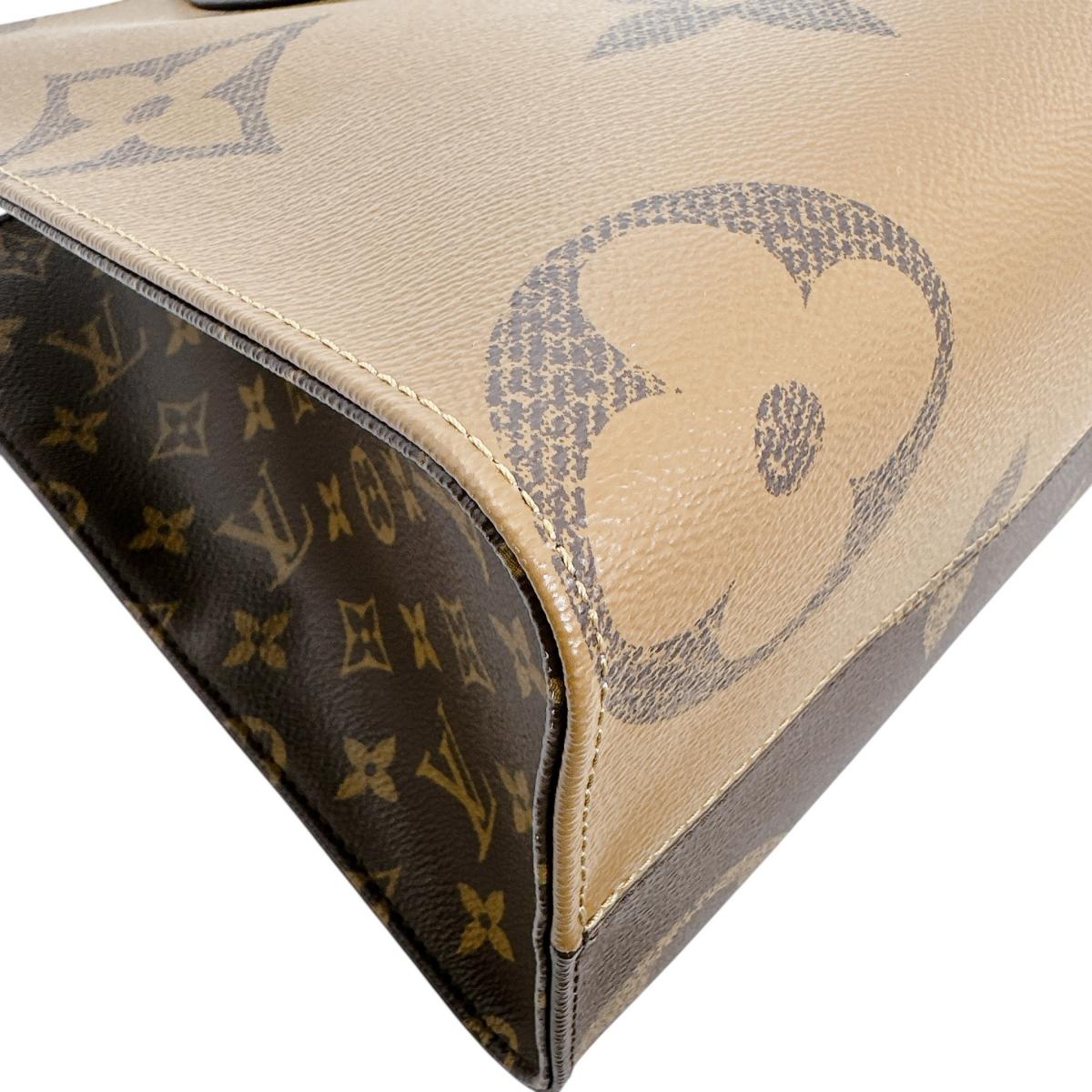 ルイヴィトン LOUIS VUITTON トートバッグ
 ハンドバッグ モノグラム・ジャイアントリバース オンザゴーMM モノグラムキャンバス M45321 ブラウン LV
 【SS】
 【中古】