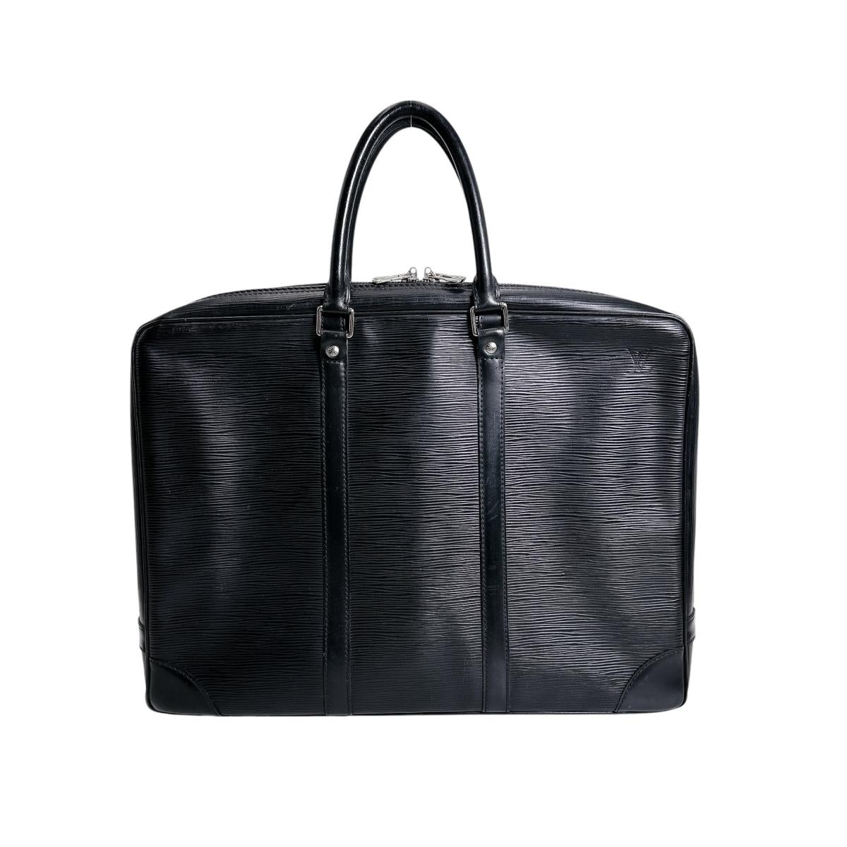 ルイヴィトン LOUIS VUITTON ビジネスバッグ
 ビジネスバッグ エピ ポルトドキュマン・ヴォワヤージュ エピレザー M54472 ブラック LV
 【SS】
 【中古】