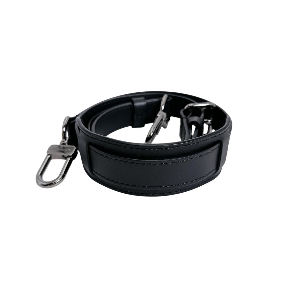 ルイヴィトン LOUIS VUITTON トートバッグ
 ショルダーバッグ モノグラム・エクリプス サックプラ・クロス モノグラムキャンバス M46098 ブラック LV
 【SS】
 【中古】