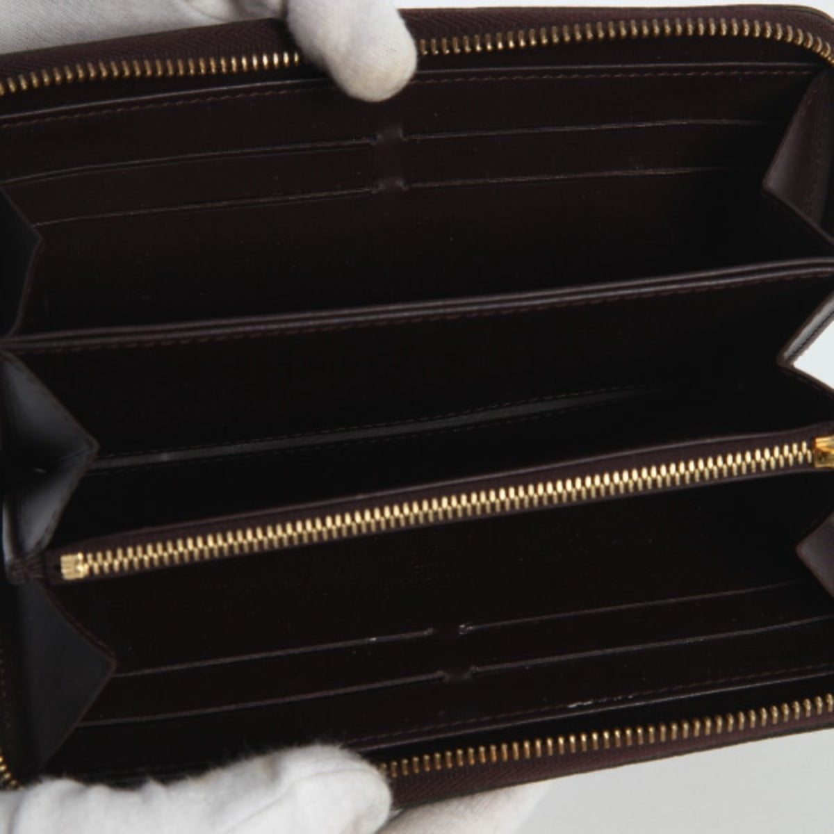 ルイヴィトン LOUIS VUITTON 長財布
 ラウンドファスナー ヴェルニ ジッピーウォレット モノグラムヴェルニ M93522 アマラント LV
 【SS】
 【中古】