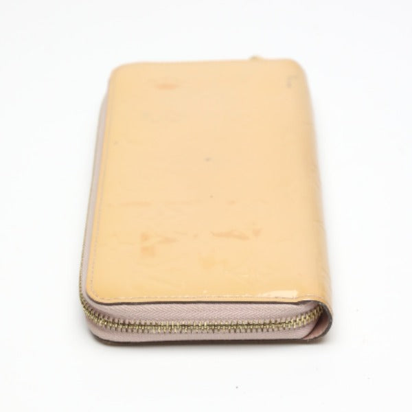 ルイヴィトン LOUIS VUITTON 長財布
 ラウンドファスナー ヴェルニ ジッピーウォレット モノグラムヴェルニ M90076 ローズアンジェリーク LV
 【SS】
 【中古】