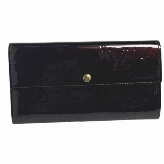 ルイヴィトン LOUIS VUITTON 長財布
 ポルトフォイユサラ ヴェルニ 2つ折ファスナー付 モノグラムヴェルニ M93524 アマラント LV
 【SS】
 【中古】