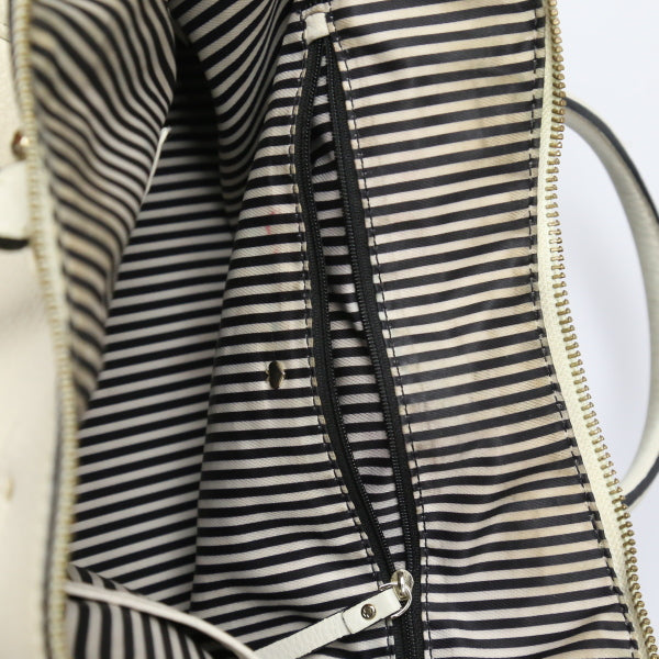 ケイトスペード Kate Spade ハンドバッグ
 トートバッグ  カーフ ボストンタイプ カーフ アイボリー 【SS】
 【中古】