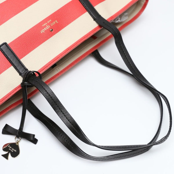 ケイトスペード Kate Spade トートバッグ
 ボーダー マリン PVC レッド×ベージュ 【SS】
 【中古】