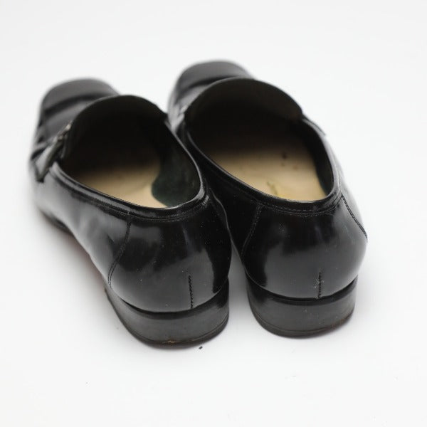 Salvatore Ferragamo Pumps
 Patent leather pumps, black [SS]
 【second hand】 