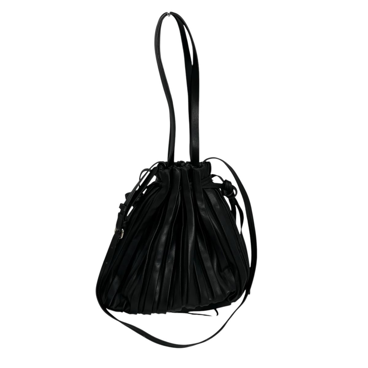 ZARA Shoulder Bag 
 Shoulder bag 2WAY drawstring type polyurethane black [SS] 
 【second hand】