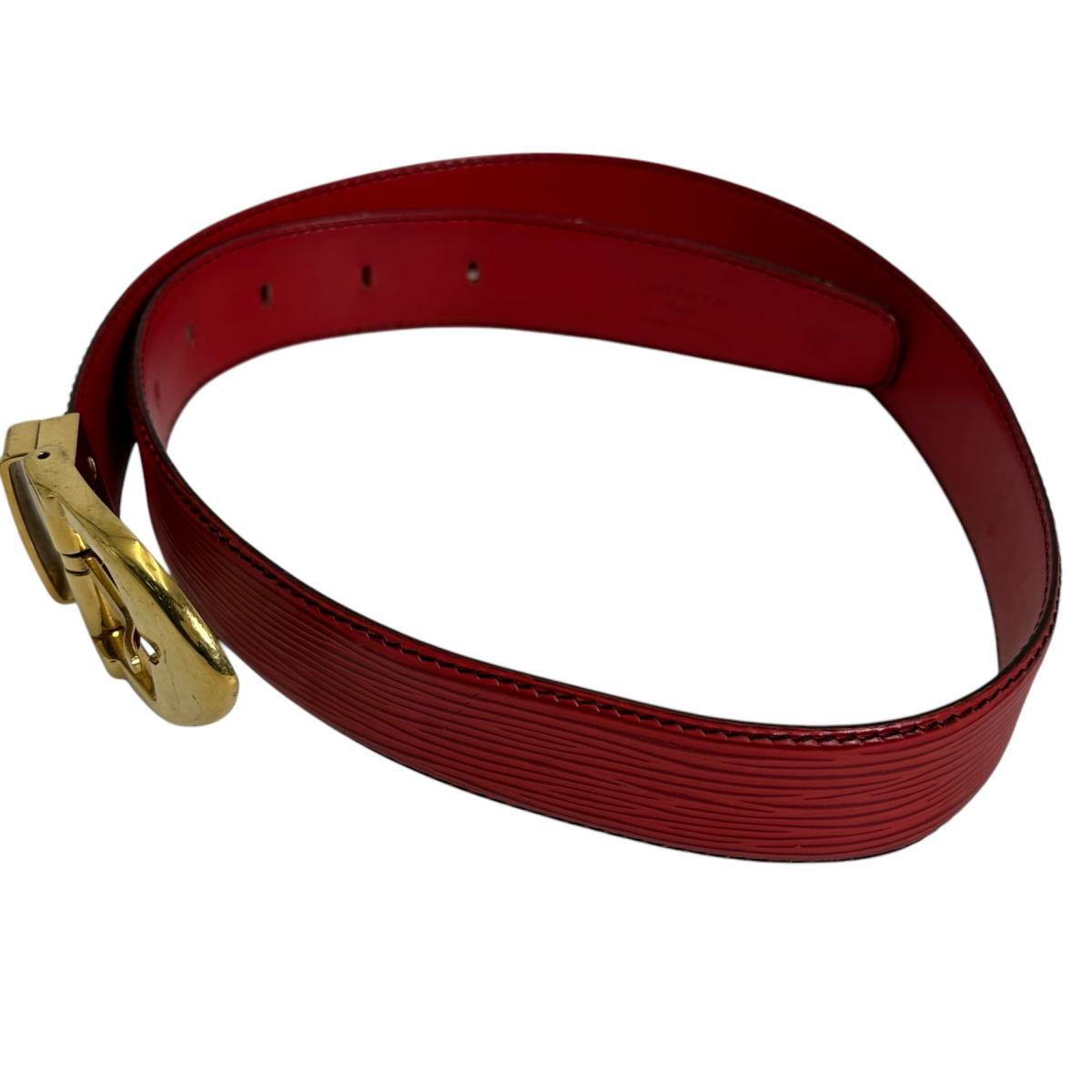 ルイヴィトン LOUIS VUITTON ベルト
 ベルト エピ  サンチュール・クラシック エピレザー R15007 レッド LV
 【SS】
 【中古】