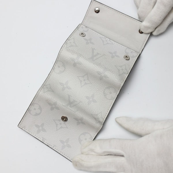 ルイヴィトン LOUIS VUITTON 三つ折り財布
 ディスカバリー コンパクト ウォレット タイガ 小銭入れ付き M67621 ブロン LV
 【SS】
 【中古】