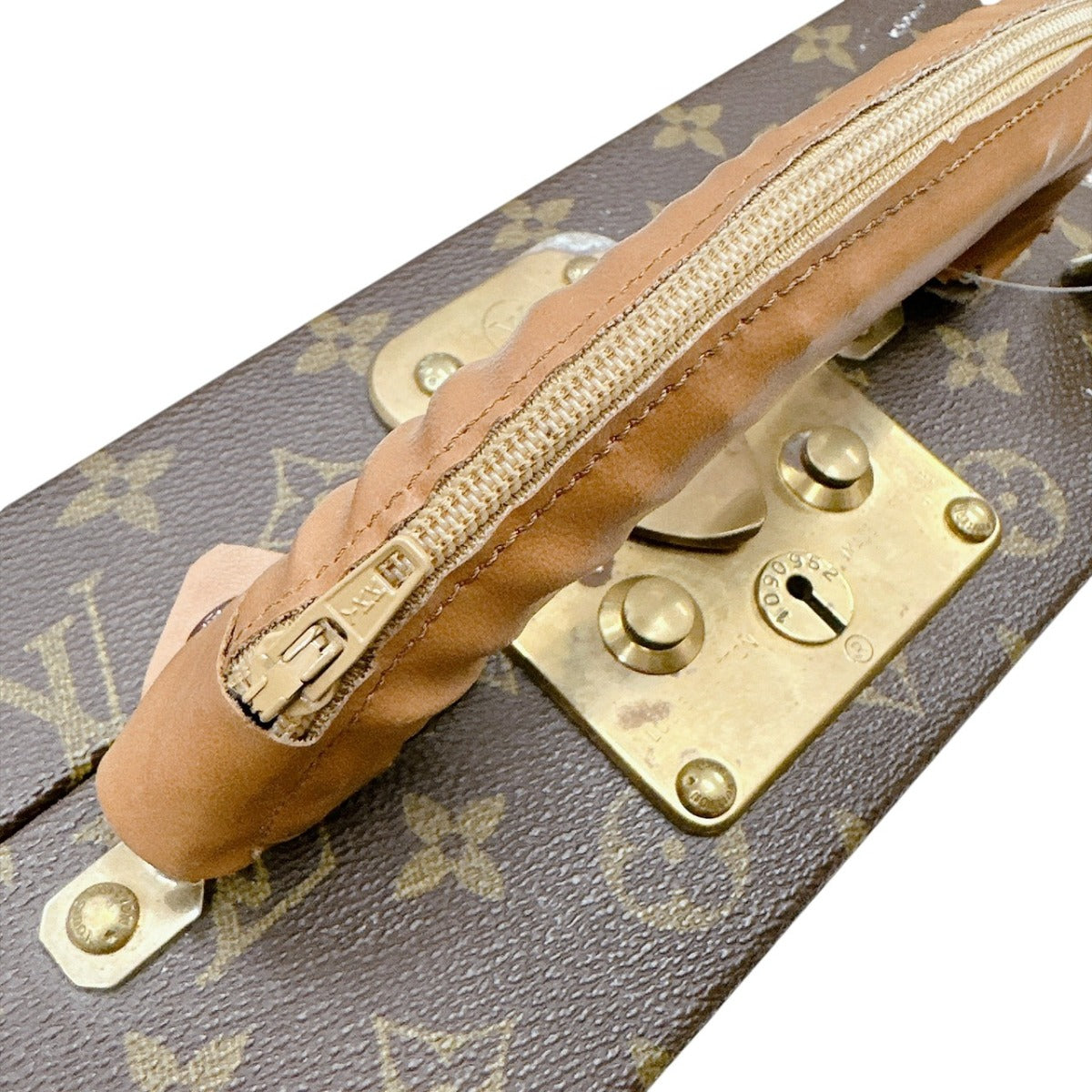 ルイヴィトン LOUIS VUITTON トランク
 アタッシュケース モノグラム プレジデント モノグラムキャンバス M53012 ブラウン LV
 【SS】
 【中古】