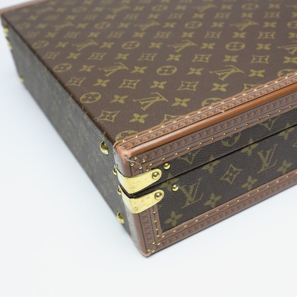 ルイヴィトン LOUIS VUITTON トランク
 アタッシュケース モノグラム プレジデント モノグラムキャンバス M53012 ブラウン LV
 【SS】
 【中古】